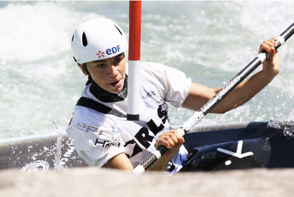 French paddlers Romane Prigent, Anatole Delassus and Tanguy Addison firmed in favouritism to win gold at the 2021 ICF junior and U23 canoe slalom world championships with impressive heat runs in hot conditions in Slovenia on Wednesday.